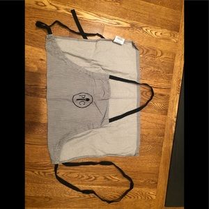 BNWOT Pampered Chef Apron